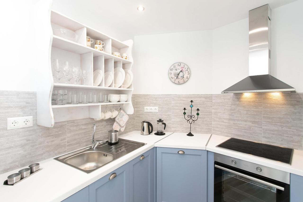 Mnp Apartments Engaraí エクステリア 写真